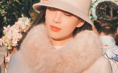 你看你的水喷的到处都是若